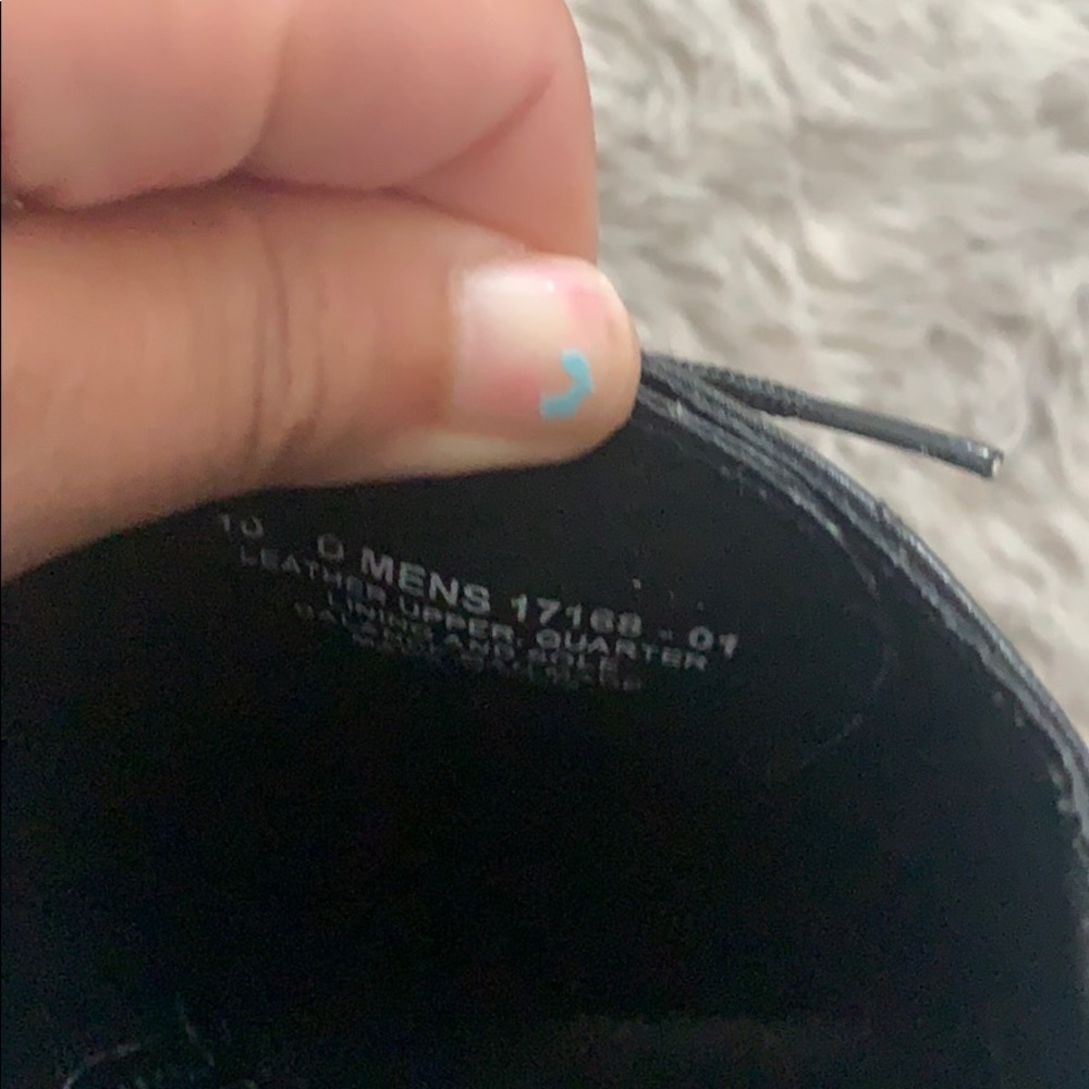 Men’s Dress Shoe - Picture 4 of 4